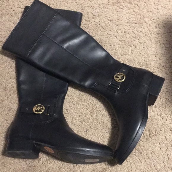 Michael Kors Shoes - Brand new Micheal kors boots.